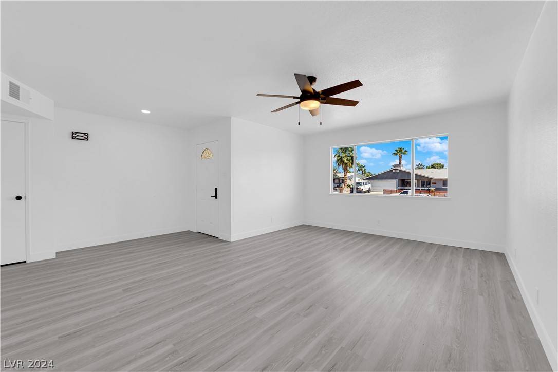 Las Vegas, NV 89145,7133 Alta DR