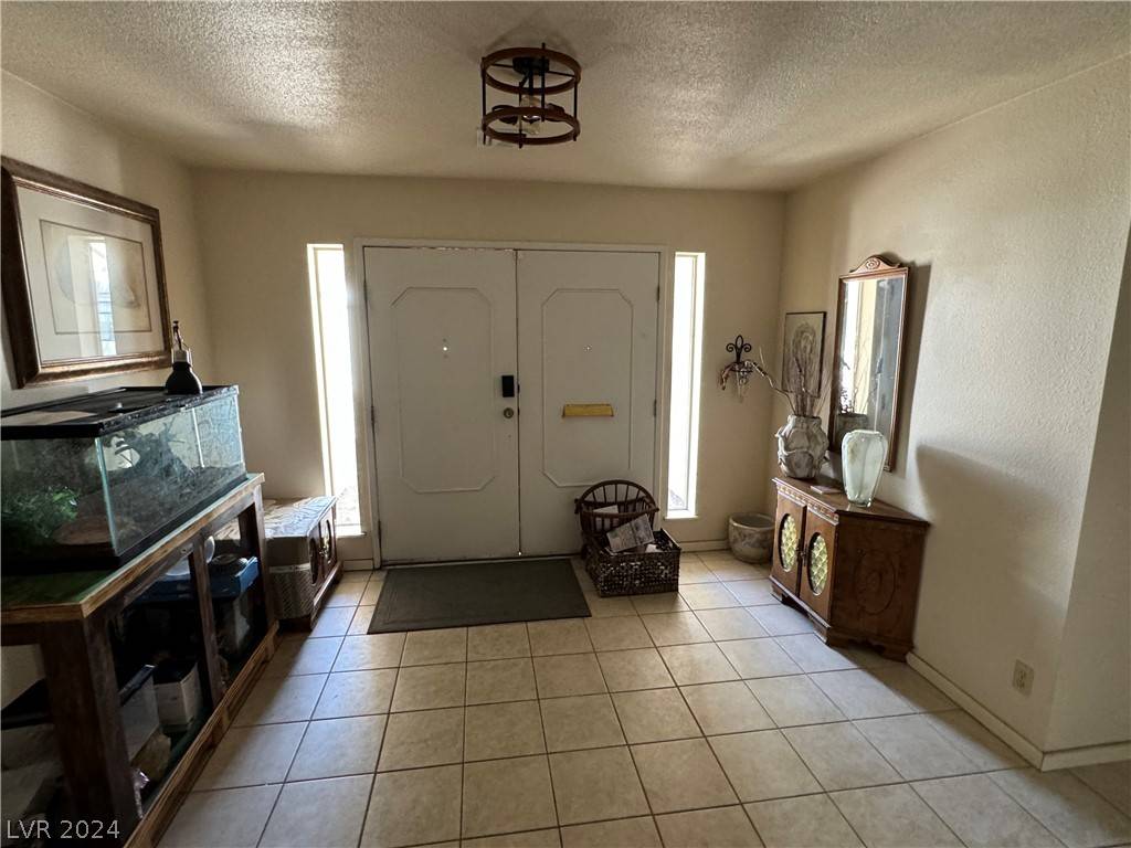 Henderson, NV 89015,611 E Fairway RD