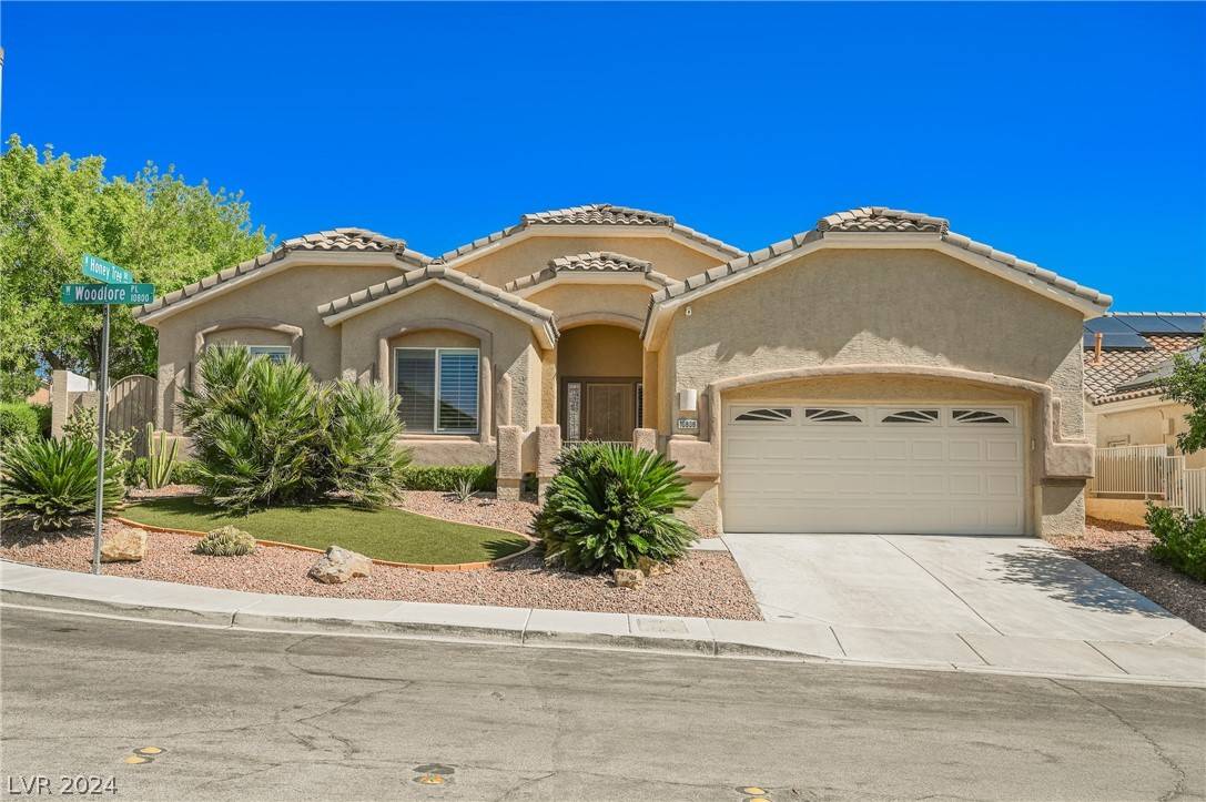 Las Vegas, NV 89144,10808 Woodlore PL