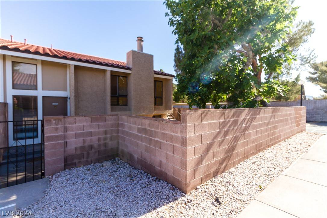 Boulder City, NV 89005,1308 Capri DR #A