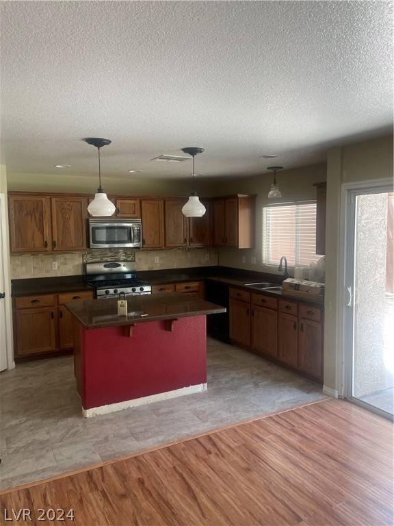 Henderson, NV 89002,1073 Adams Run CT