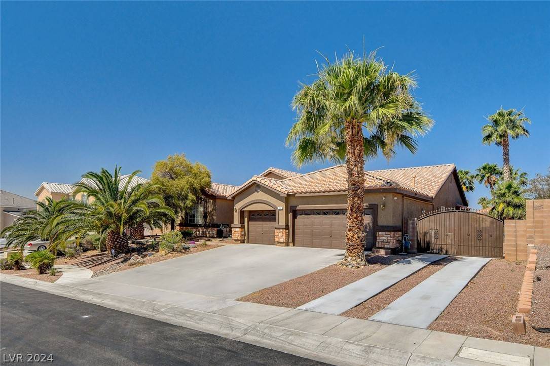 Las Vegas, NV 89110,563 Moon Chase ST