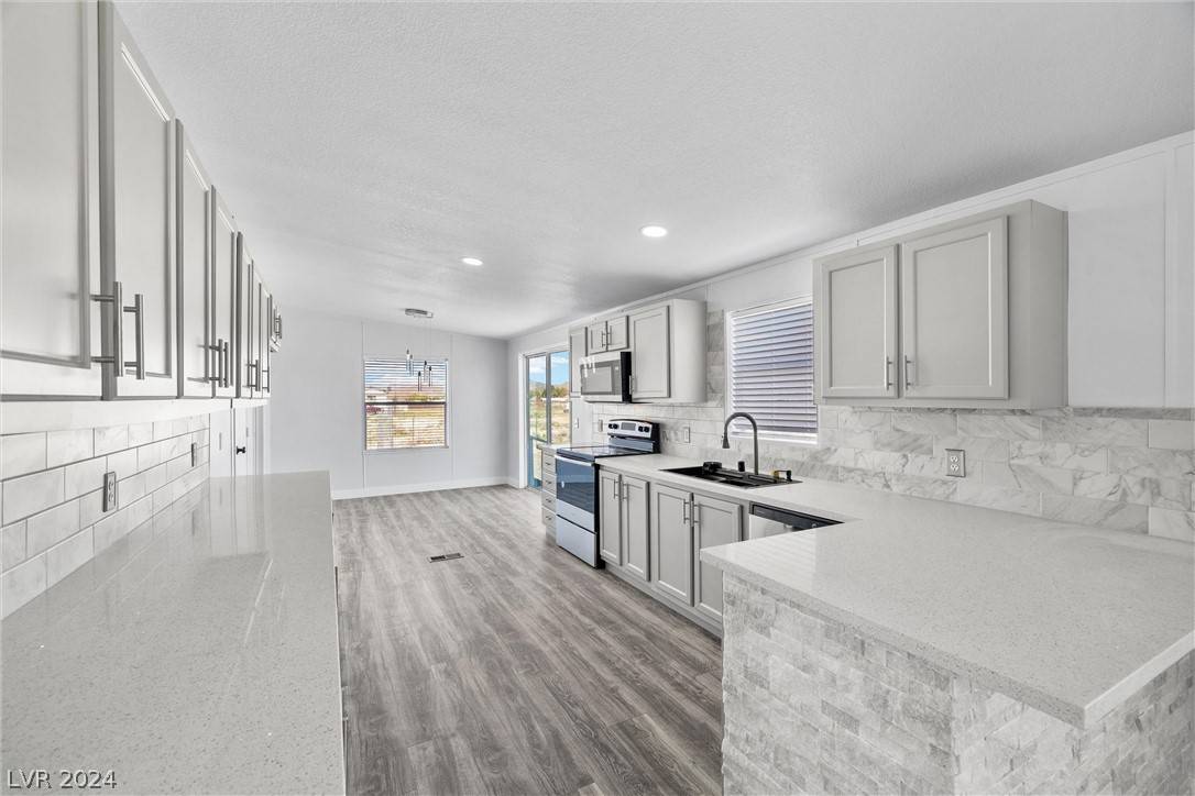 Pahrump, NV 89048,3730 W Donner ST