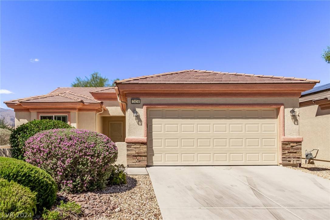 North Las Vegas, NV 89084,2424 Great Auk AVE