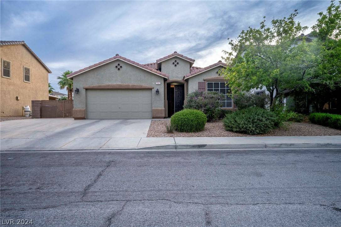 Henderson, NV 89015,263 Chamomile DR