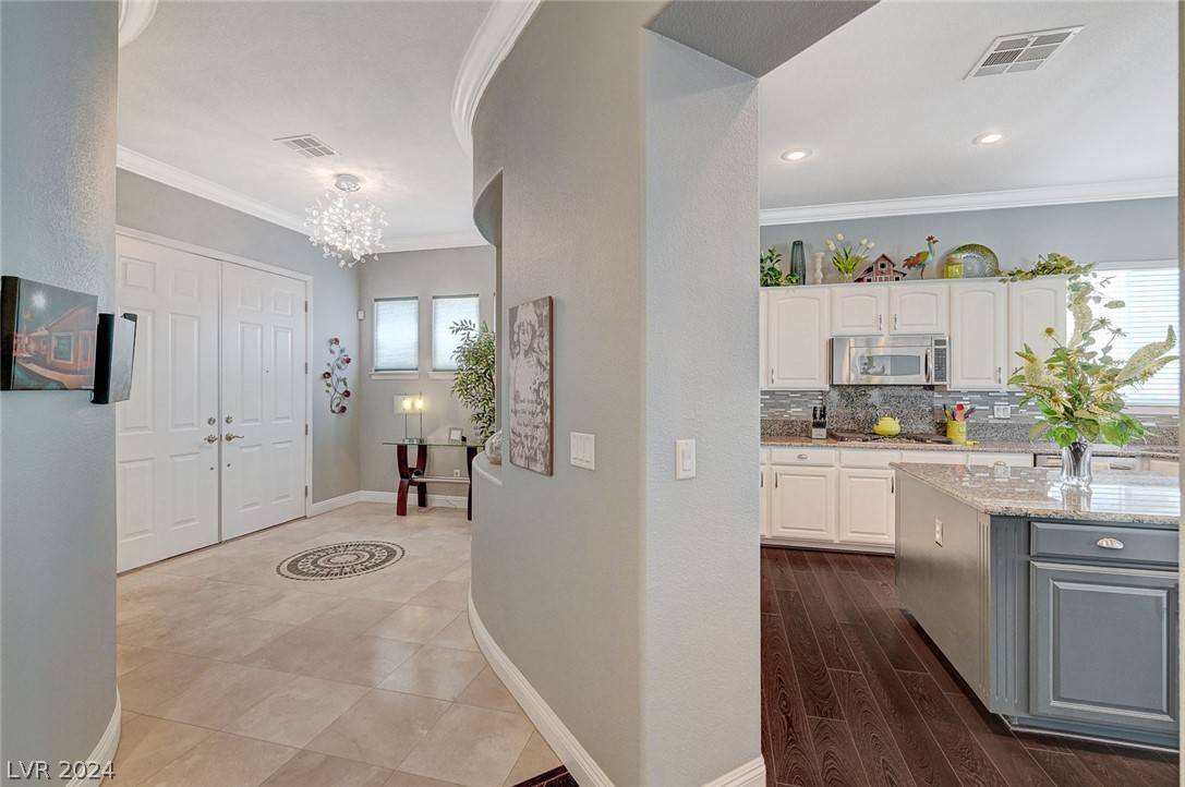 Las Vegas, NV 89123,277 White Willow AVE
