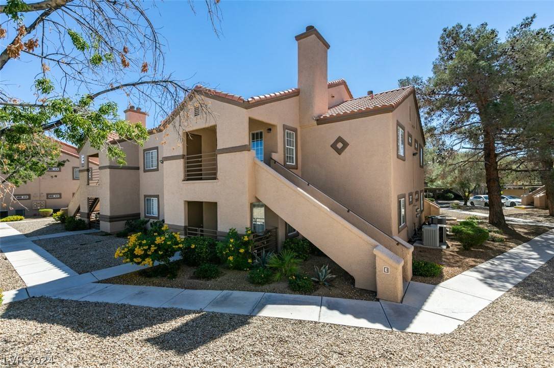 Las Vegas, NV 89117,3450 Erva ST #252