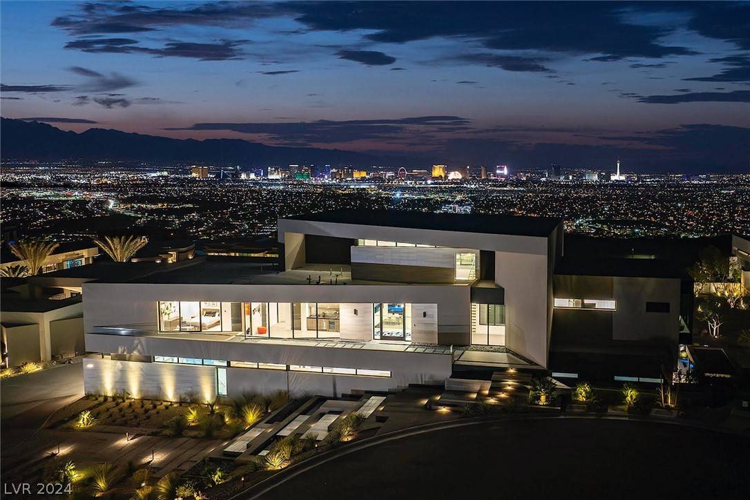 Henderson, NV 89012,1526 Dragon Crest AVE