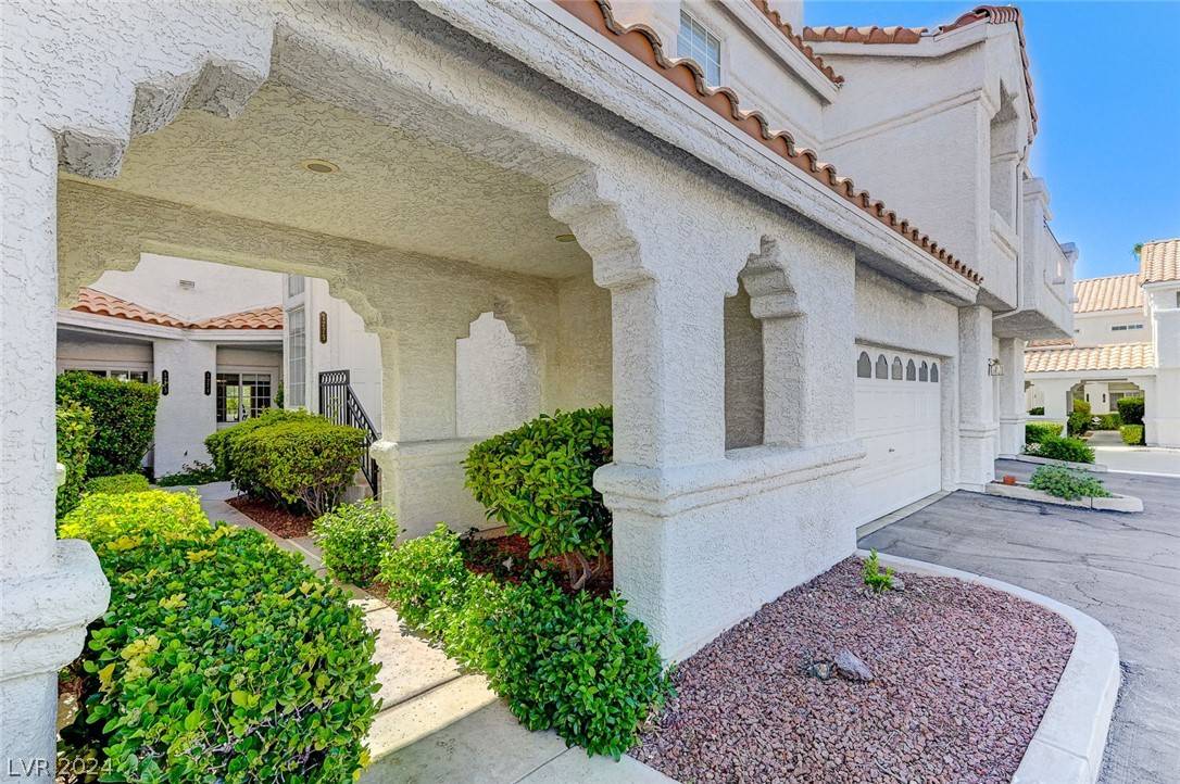 Las Vegas, NV 89118,5201 S Torrey Pines DR #1274