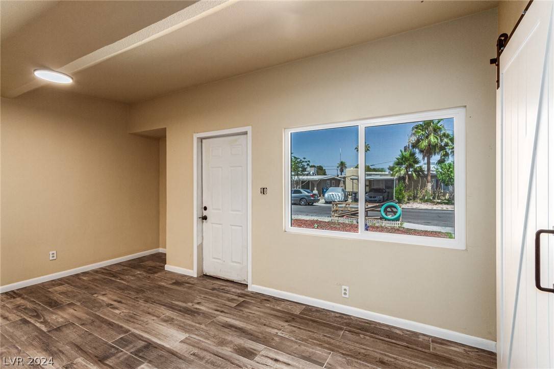Las Vegas, NV 89107,513 N Minnesota ST