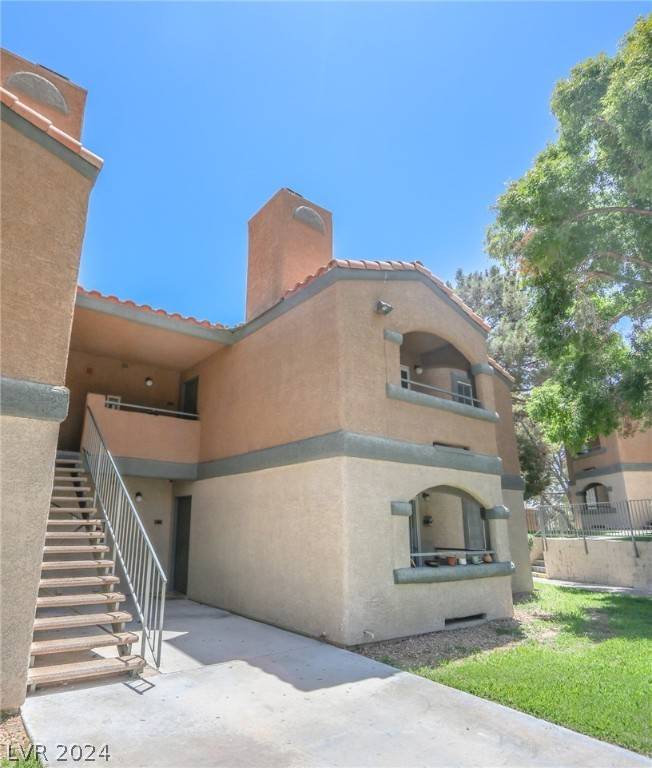 Las Vegas, NV 89107,221 Mission Catalina LN #208