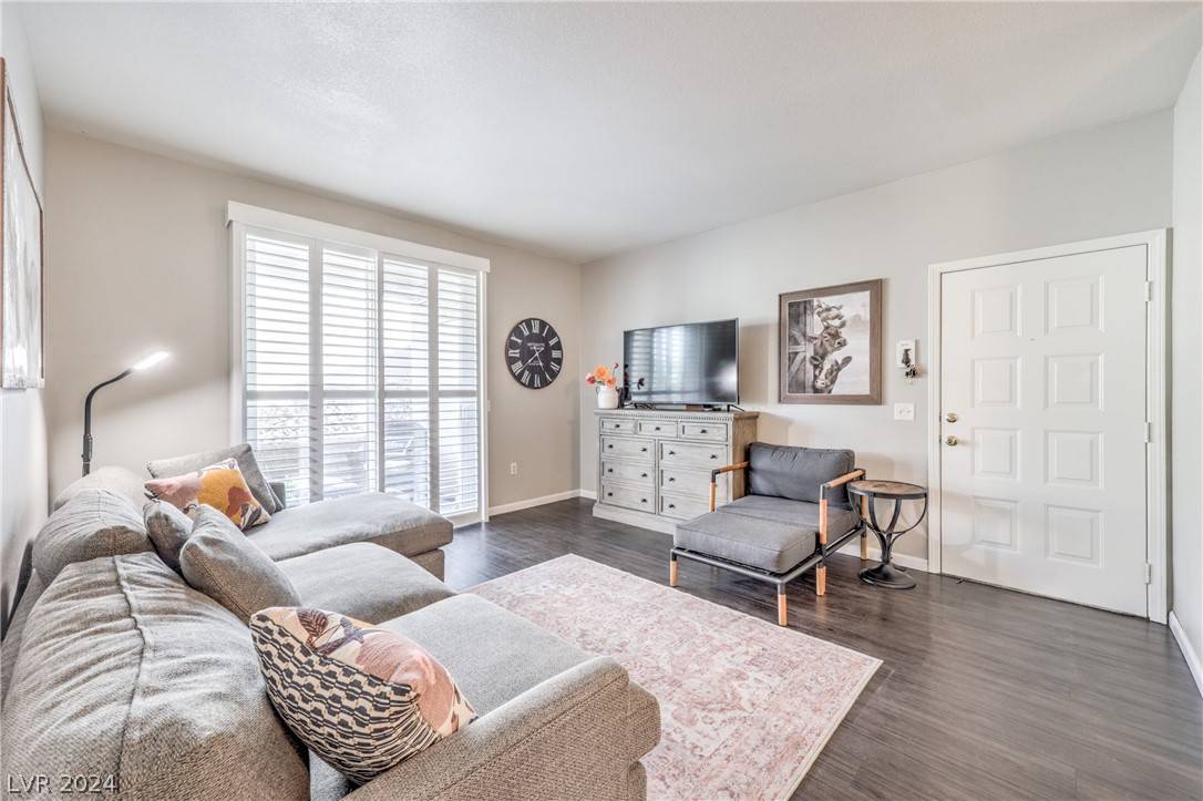 Henderson, NV 89074,75 N Valle Verde DR #514