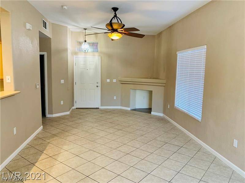 Las Vegas, NV 89129,3355 Cactus Shadow ST #101