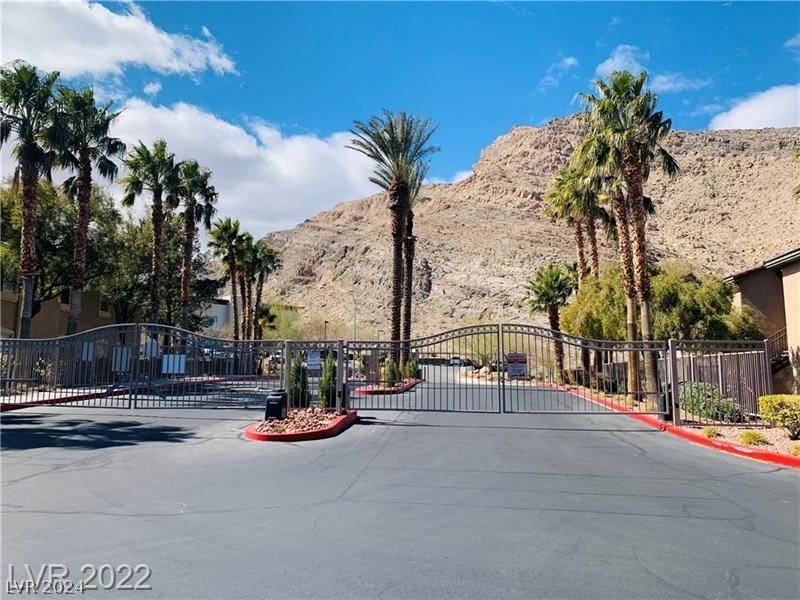 Las Vegas, NV 89129,3460 Cactus Shadow ST #101