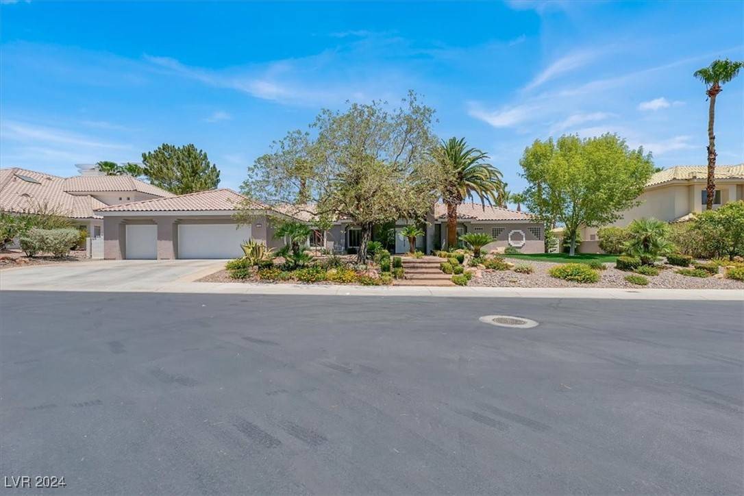 Las Vegas, NV 89129,7738 Willow Cove CIR