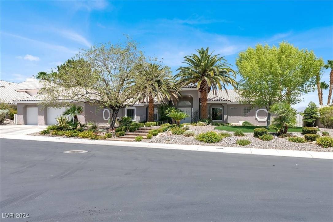 Las Vegas, NV 89129,7738 Willow Cove CIR
