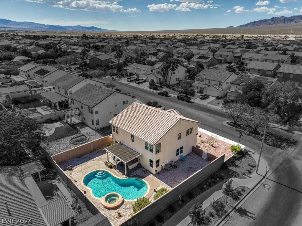 Las Vegas, NV 89131,5505 Knotting PASS