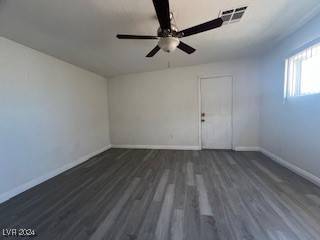 Las Vegas, NV 89104,2137 E Saint Louis AVE