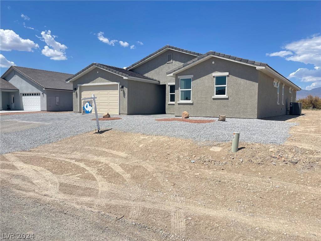 Pahrump, NV 89048,220 Happy Canyon RD