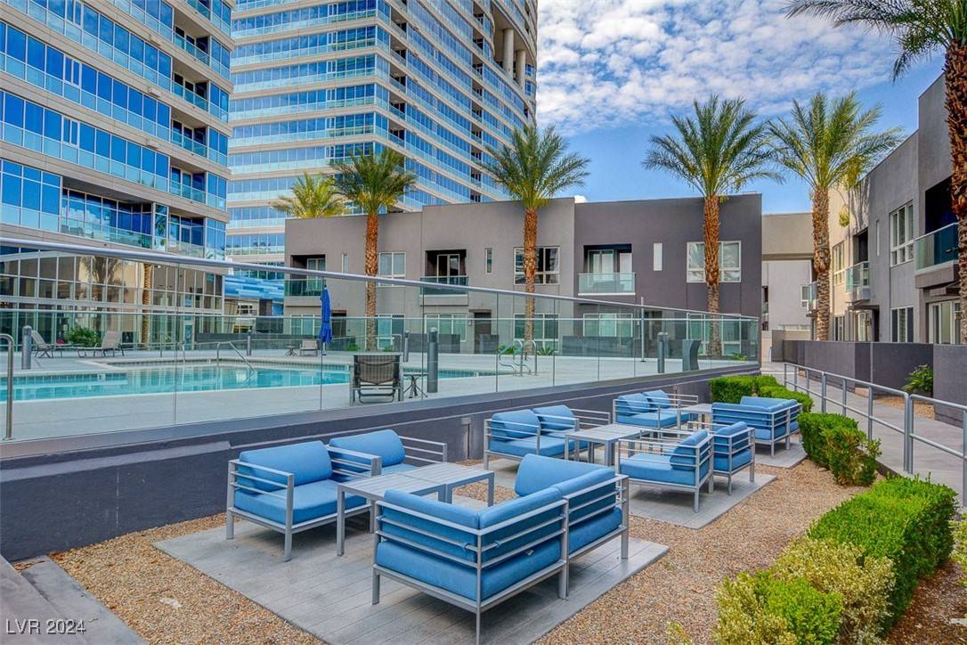Las Vegas, NV 89103,4575 Dean Martin DR #2106