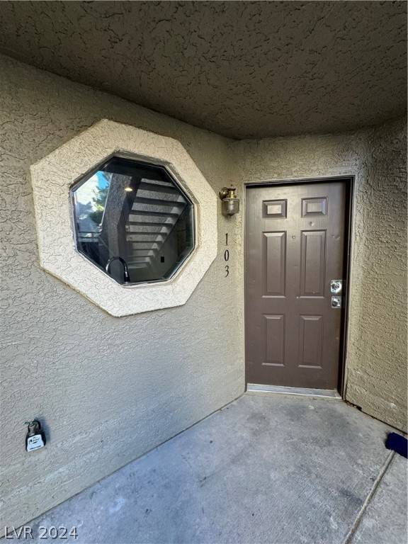 Las Vegas, NV 89118,5064 S Rainbow BLVD #103