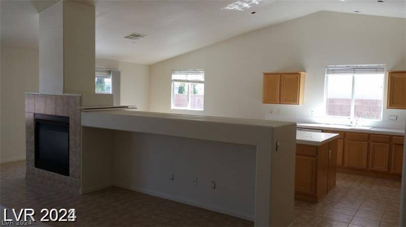 Henderson, NV 89002,164 Golden Crown AVE