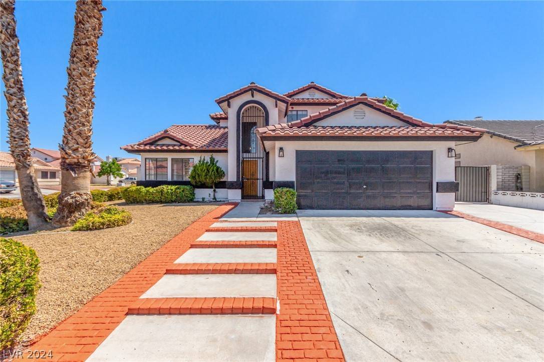 Las Vegas, NV 89108,6101 Heather Mist LN