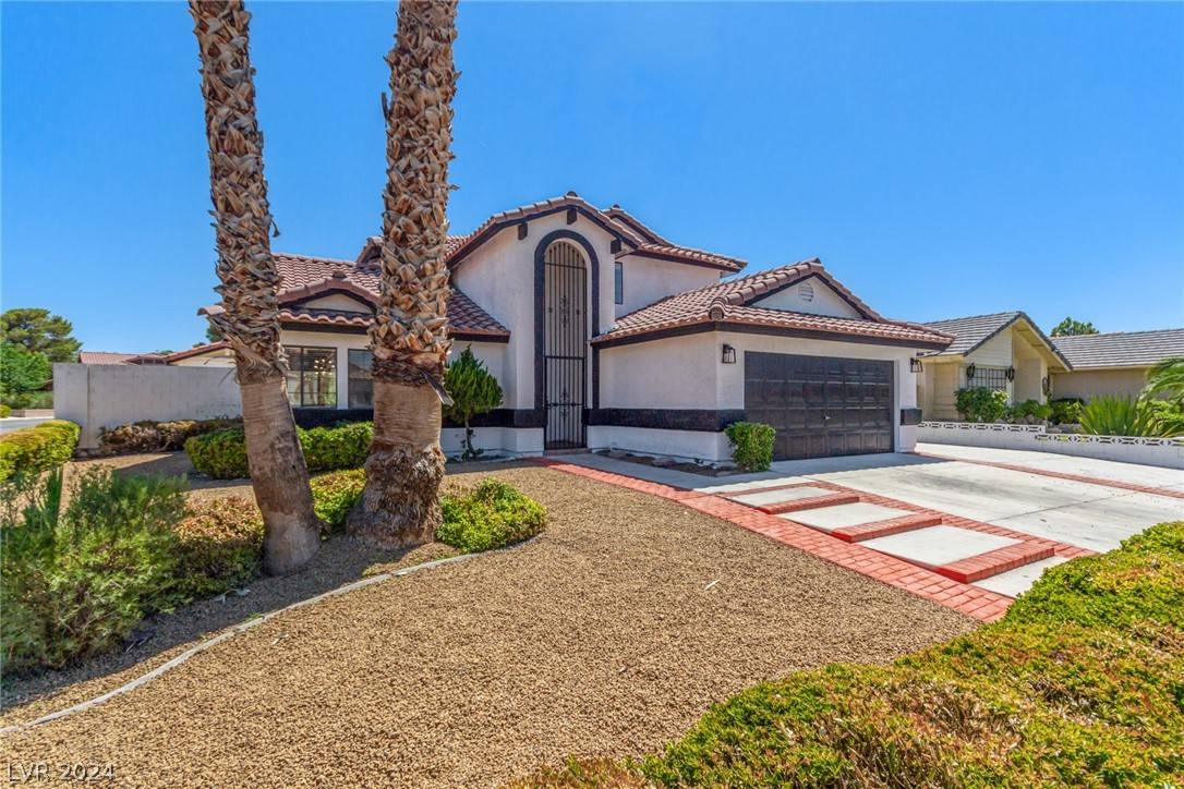 Las Vegas, NV 89108,6101 Heather Mist LN