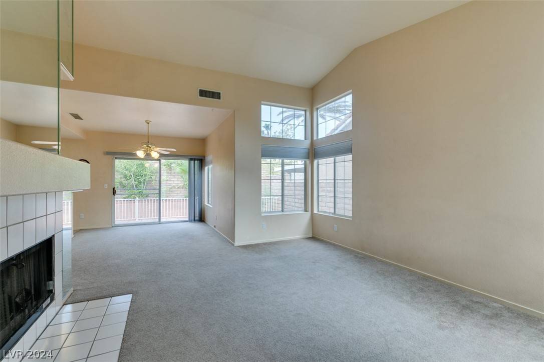 Las Vegas, NV 89147,4871 La Menta DR
