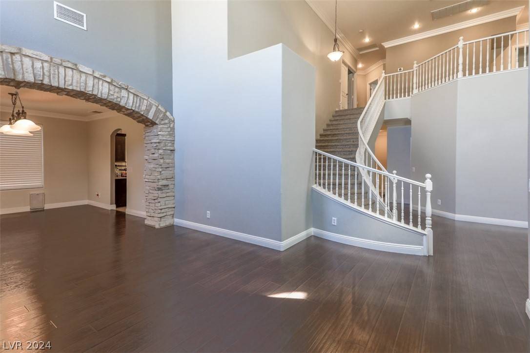 Las Vegas, NV 89141,11562 Bollinger LN