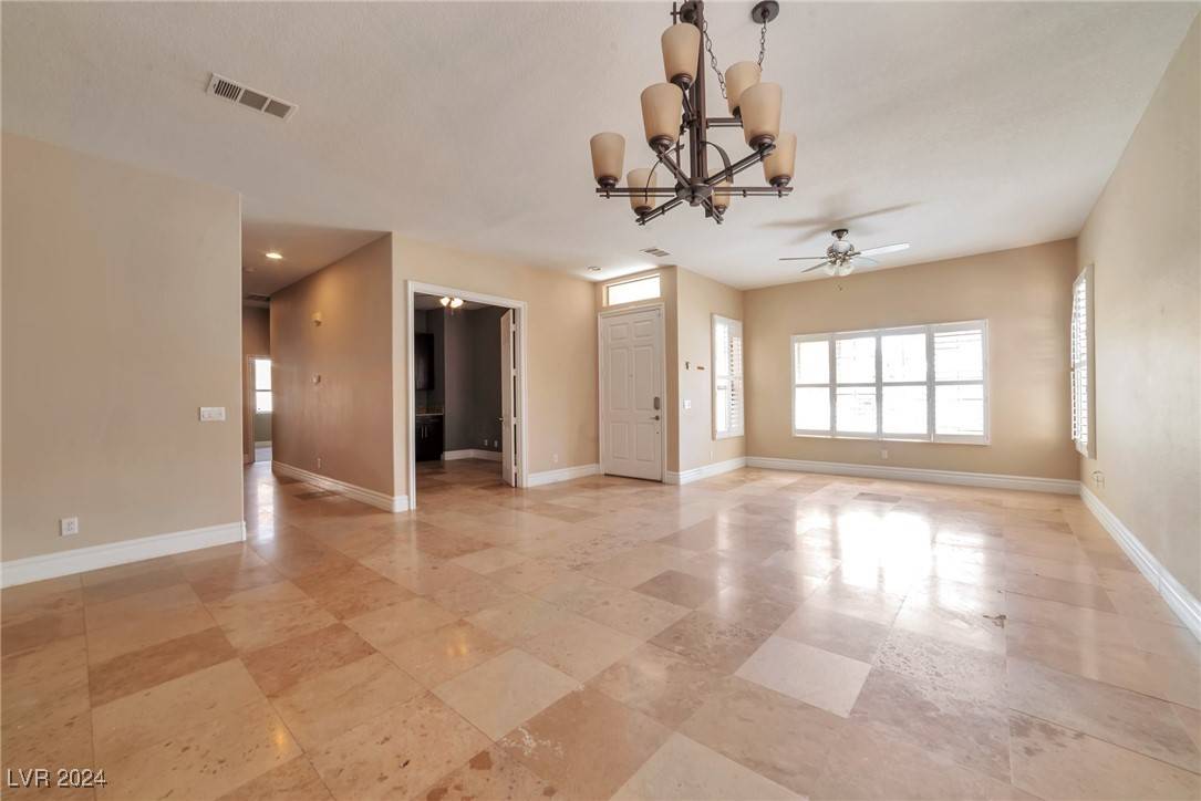Las Vegas, NV 89148,153 Chateau Whistler CT
