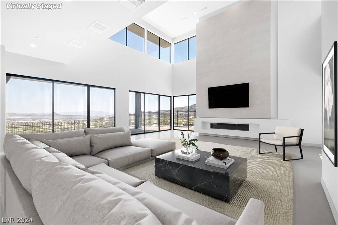 Henderson, NV 89012,602 Dragon Hawk CT