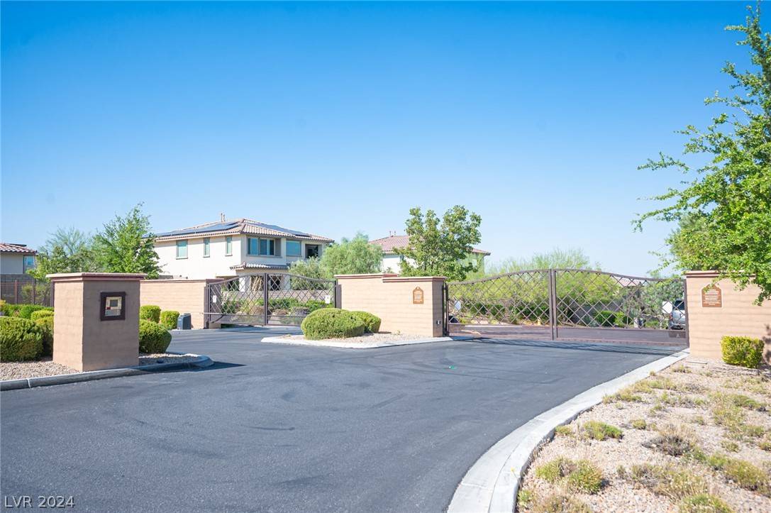 Las Vegas, NV 89138,93 Coloratura ST