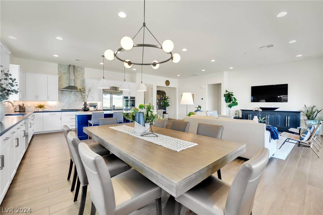 Las Vegas, NV 89149,9860 Mariposa Lily AVE