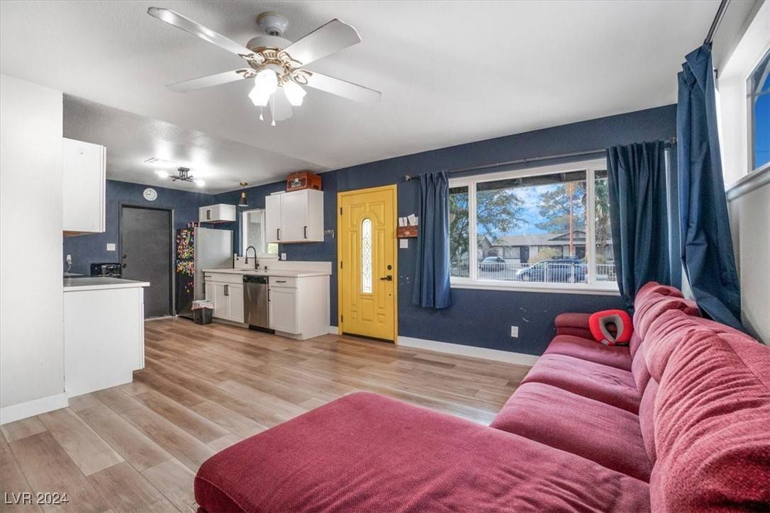North Las Vegas, NV 89030,3104 Dillon AVE