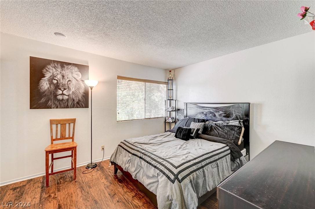 Las Vegas, NV 89121,4770 Topaz ST #18