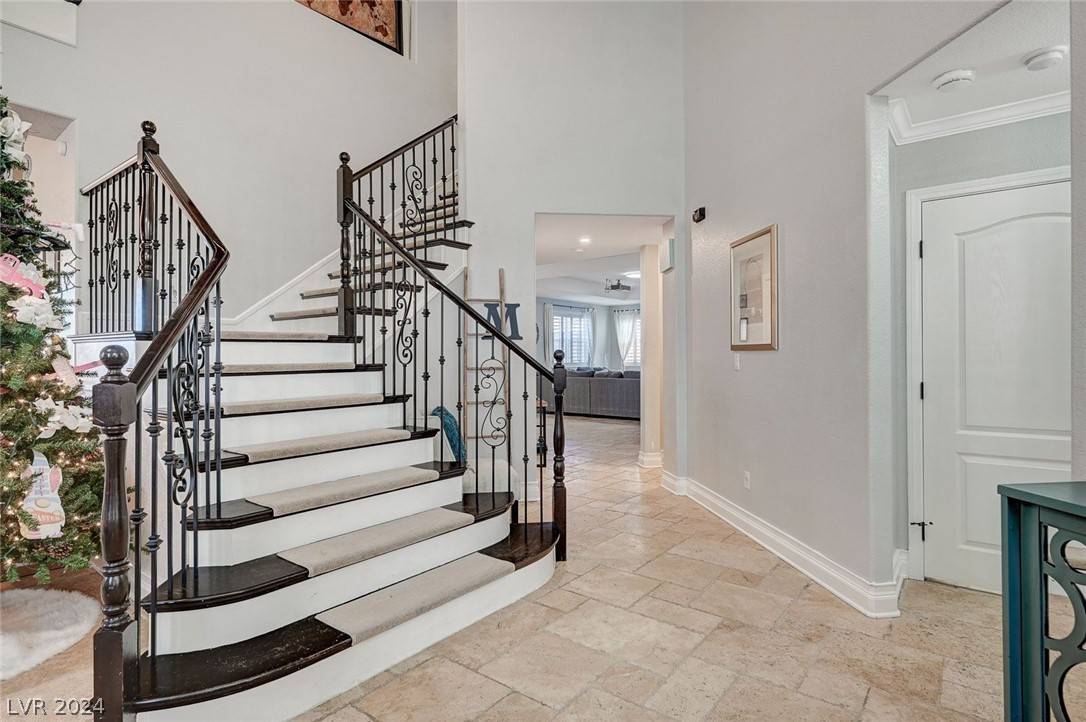 Las Vegas, NV 89130,6020 Rabbit Track ST