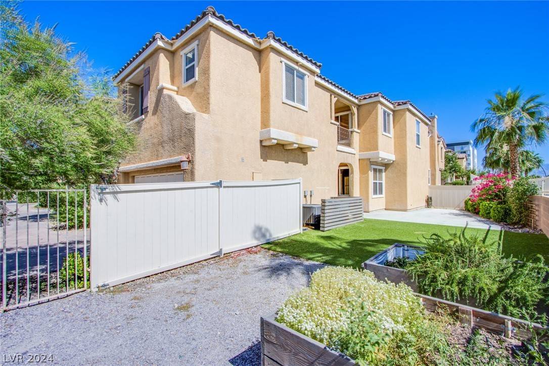 Las Vegas, NV 89149,8520 Caladium CT