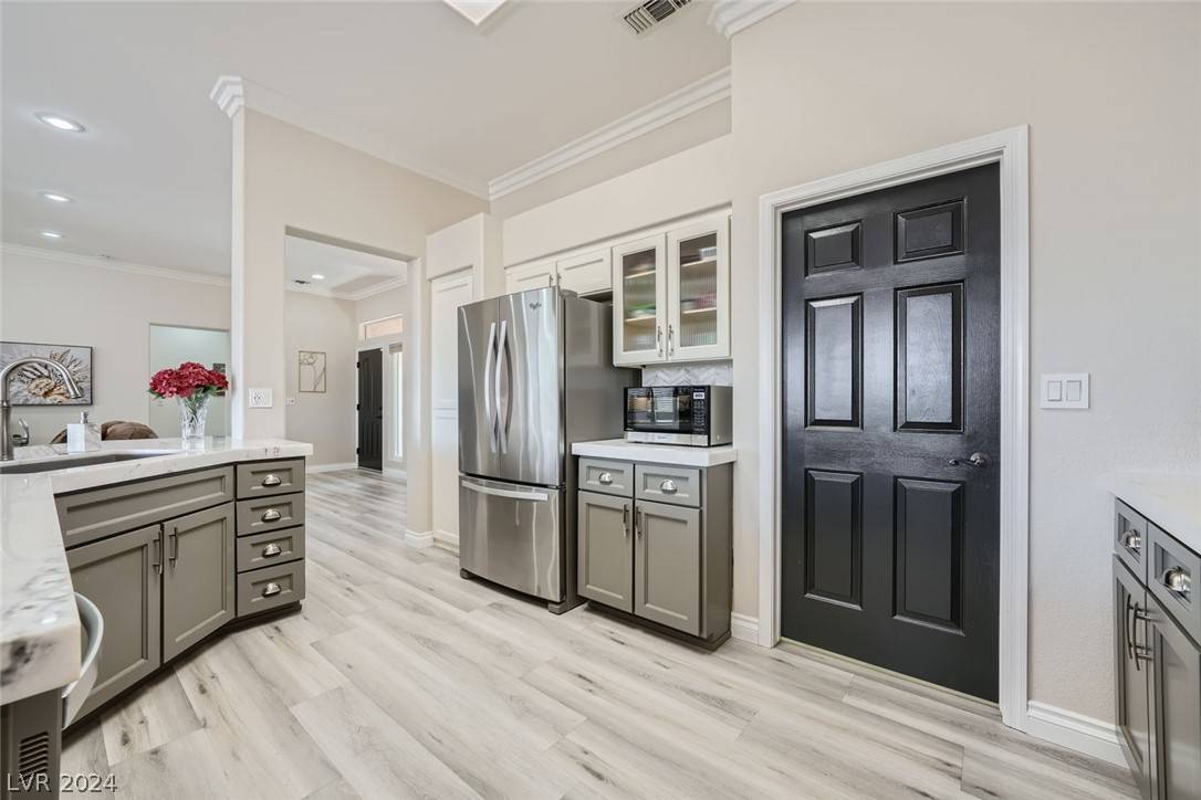 Las Vegas, NV 89134,10404 Sea Palms AVE