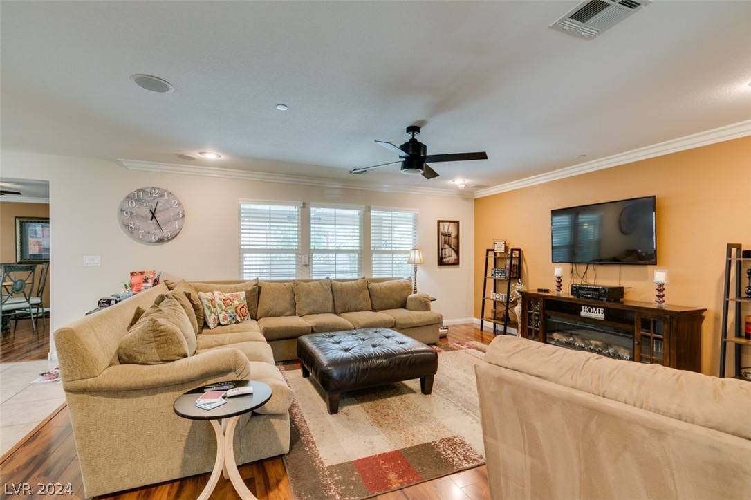 Henderson, NV 89044,3203 Sisley Garden AVE
