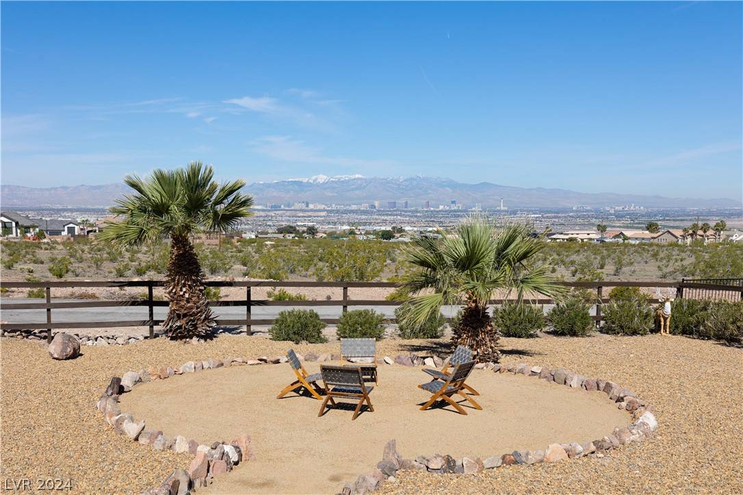 Henderson, NV 89015,335 N Orleans ST