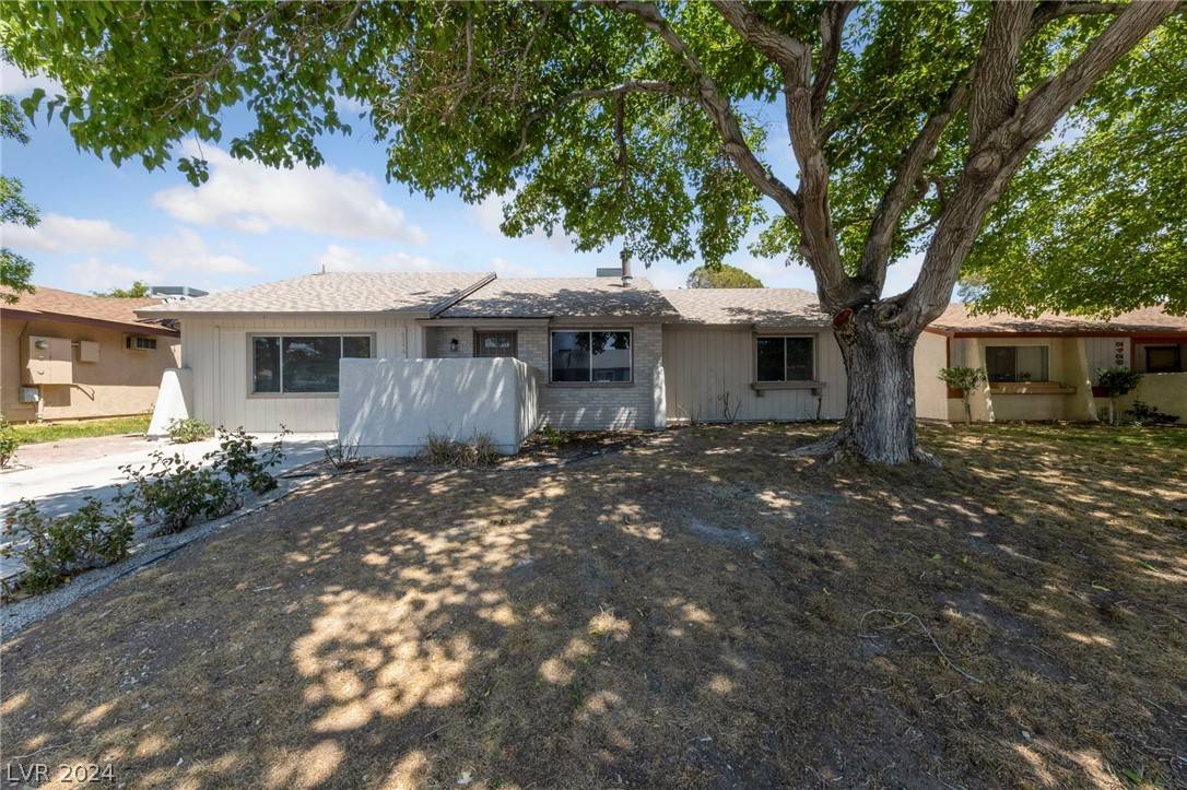 Las Vegas, NV 89108,6246 Santa Cruz AVE