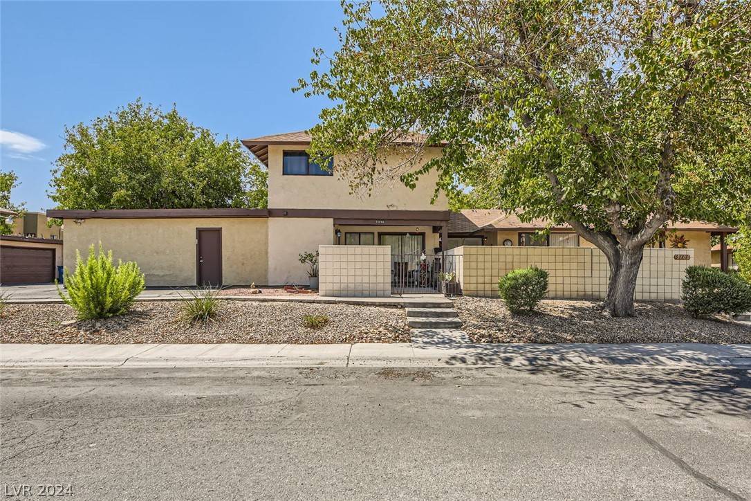 Las Vegas, NV 89142,5102 Village DR #49