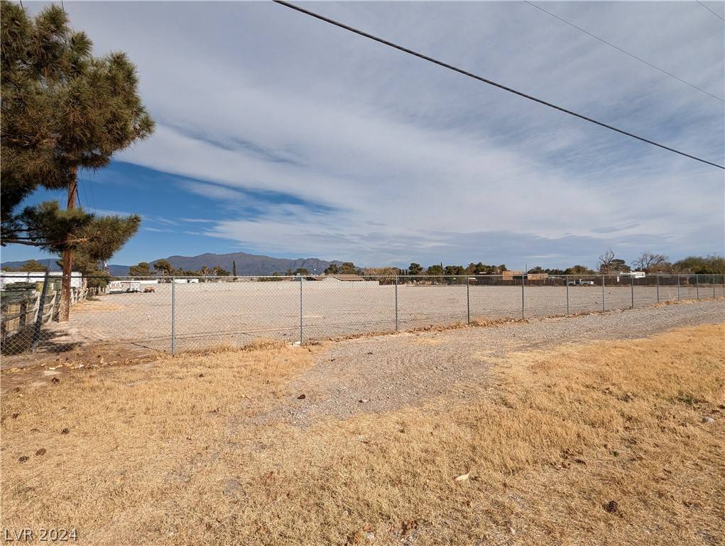 Las Vegas, NV 89130,6400 W El Campo Grande AVE
