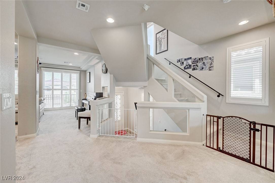 Las Vegas, NV 89141,9826 Marietta Cellars CT