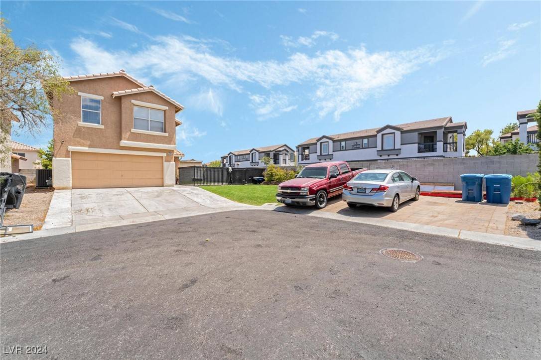 Las Vegas, NV 89183,9996 SHALLOT CT