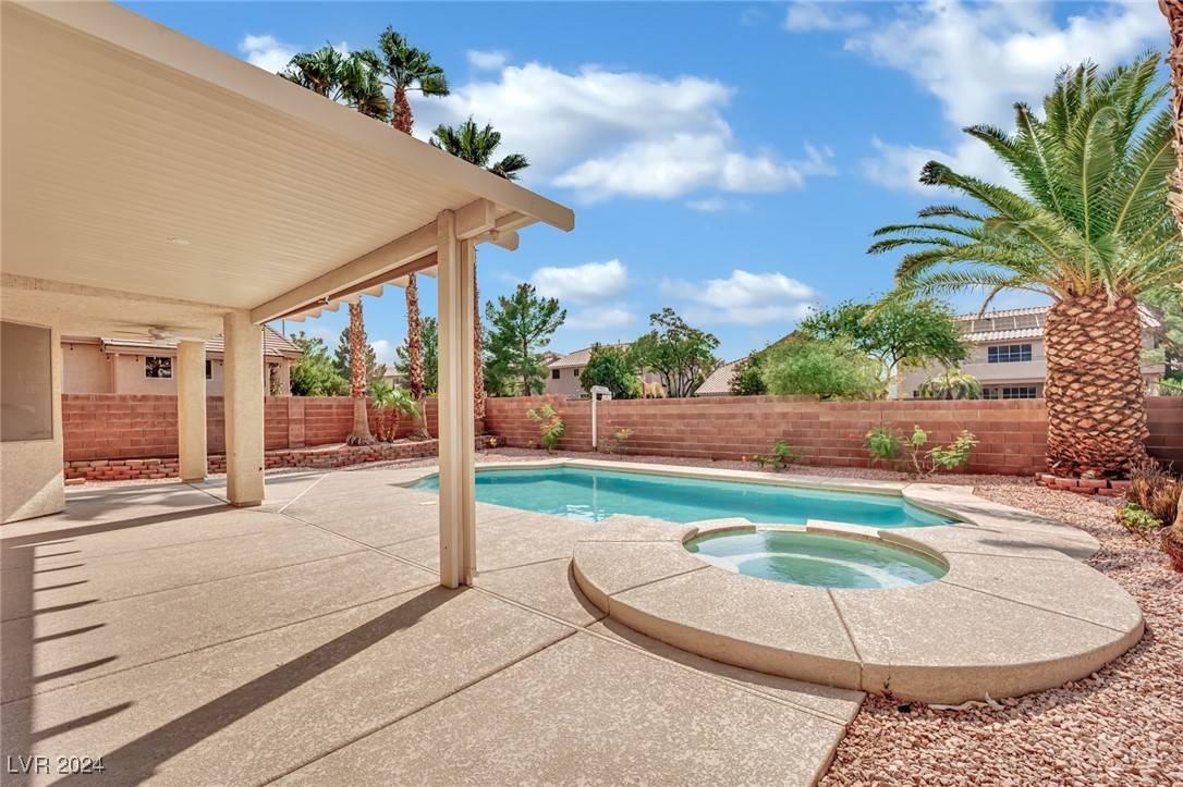 Henderson, NV 89052,901 Sir Winston ST
