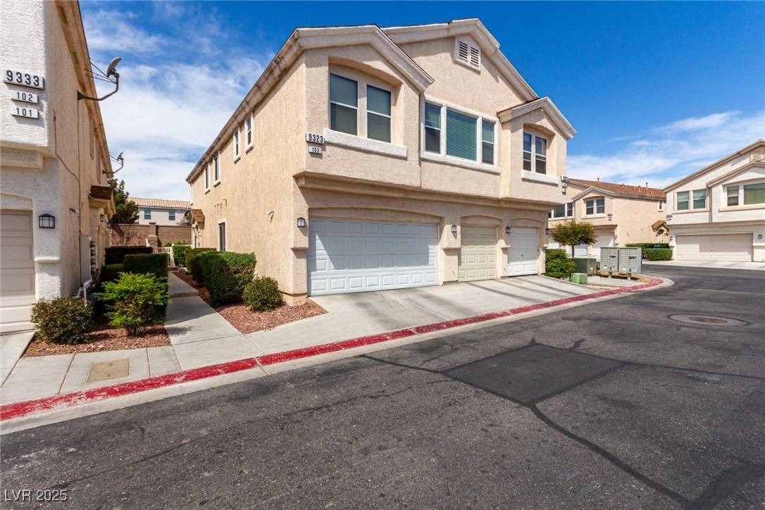 Las Vegas, NV 89178,9333 Leaping Deer PL #102