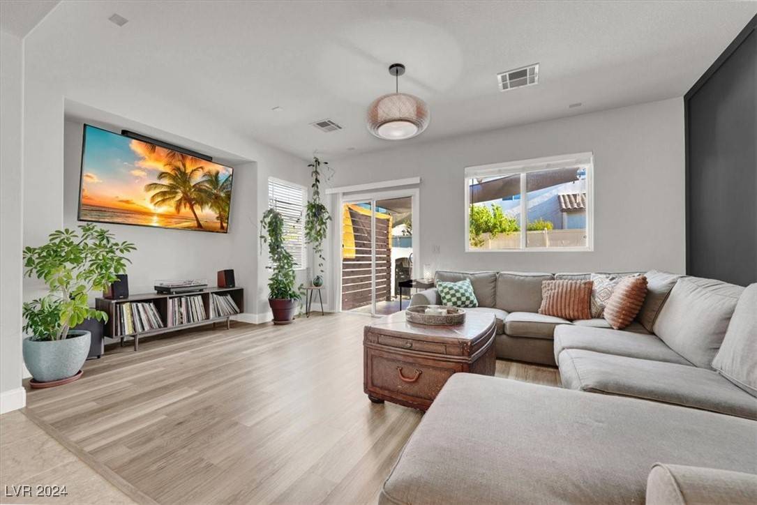 Las Vegas, NV 89123,1039 Garnet Ridge CT