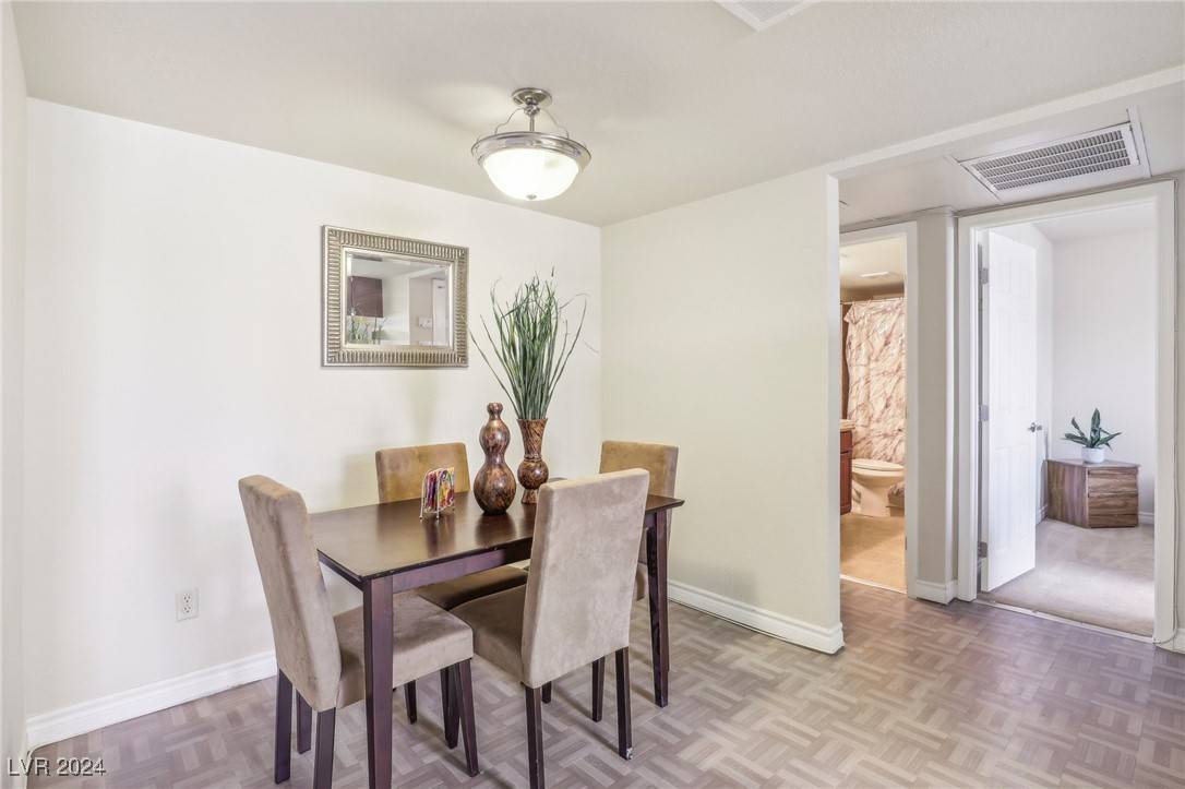 Las Vegas, NV 89103,5185 Indian River DR #225